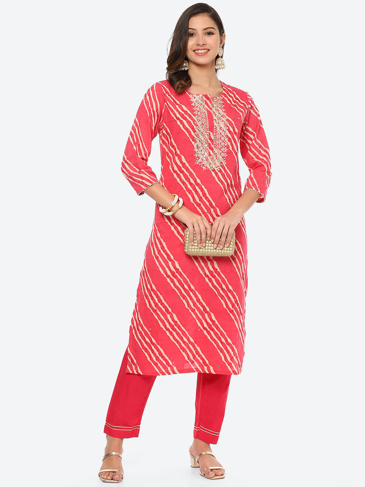 Neck Embroidered Patti Cotton Kurta With Pant