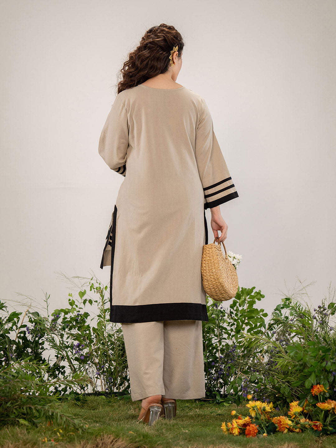 Beige Cotton Blend Printed Straight Kurta With Pant