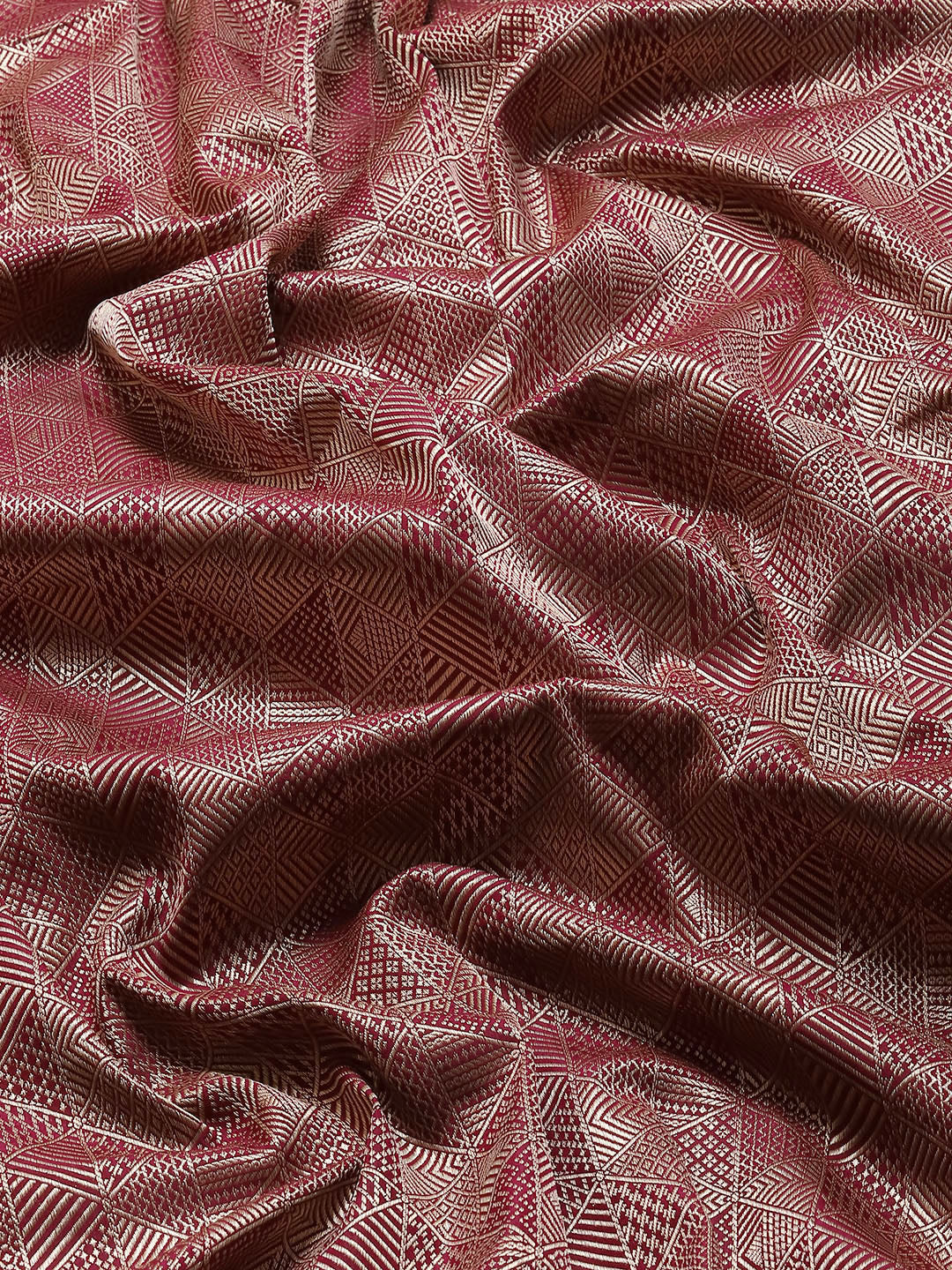 Zari Jaal Woven Banarsi Saree