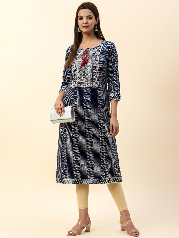Printed &amp; Neck Embroidered Cotton Kurta
