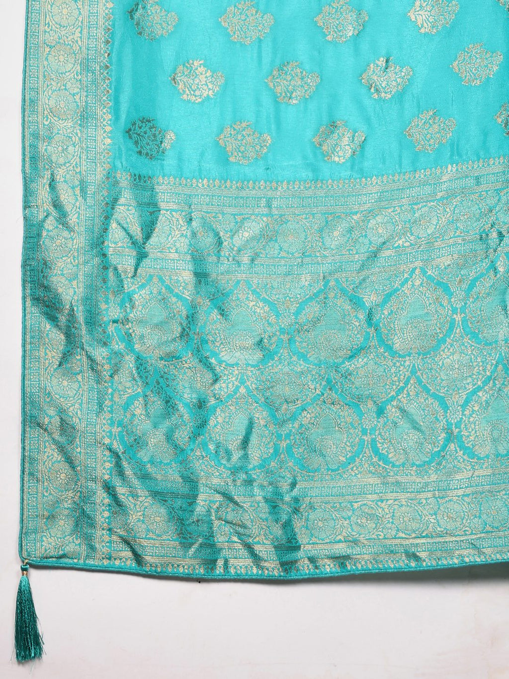 Woven Design Cotton Blend Saree