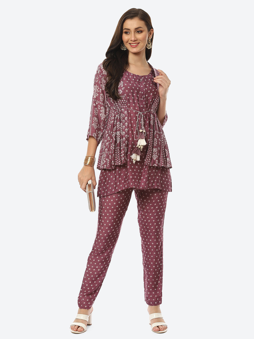 Floral Printed Muslin Kurti With Pant &amp; Jacket
