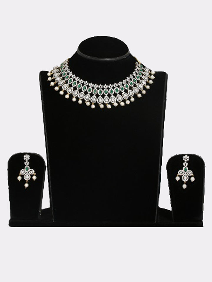 Gold Green Colored Stone Necklace With Earrings
