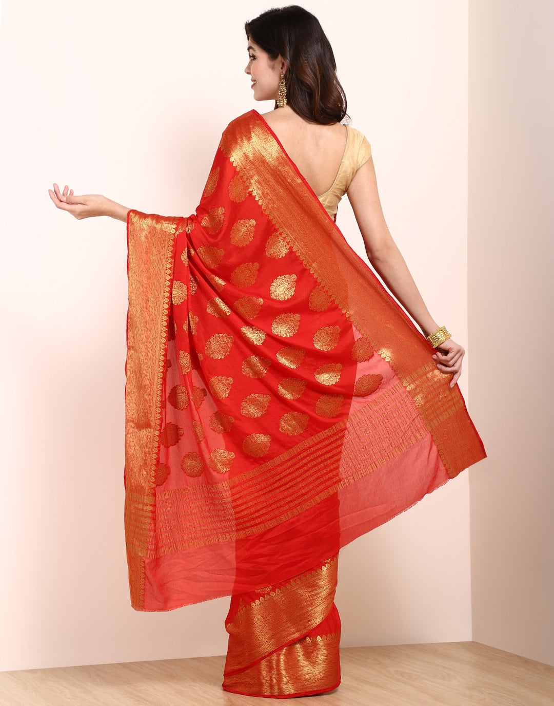 Red Art Crape Saree
