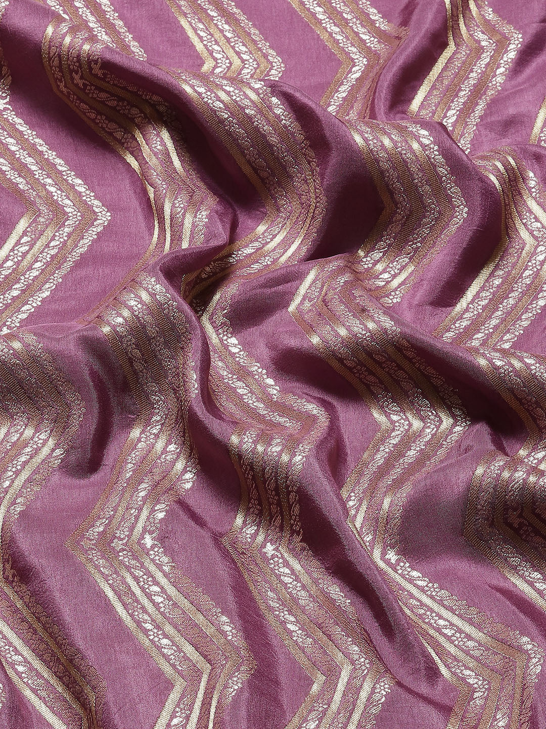 Zari Jaal Handloom Woven Saree