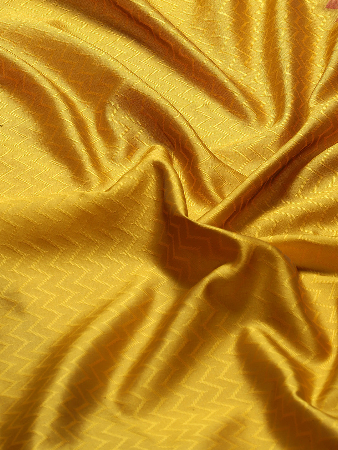 Zari Jaal Woven Handloom Saree