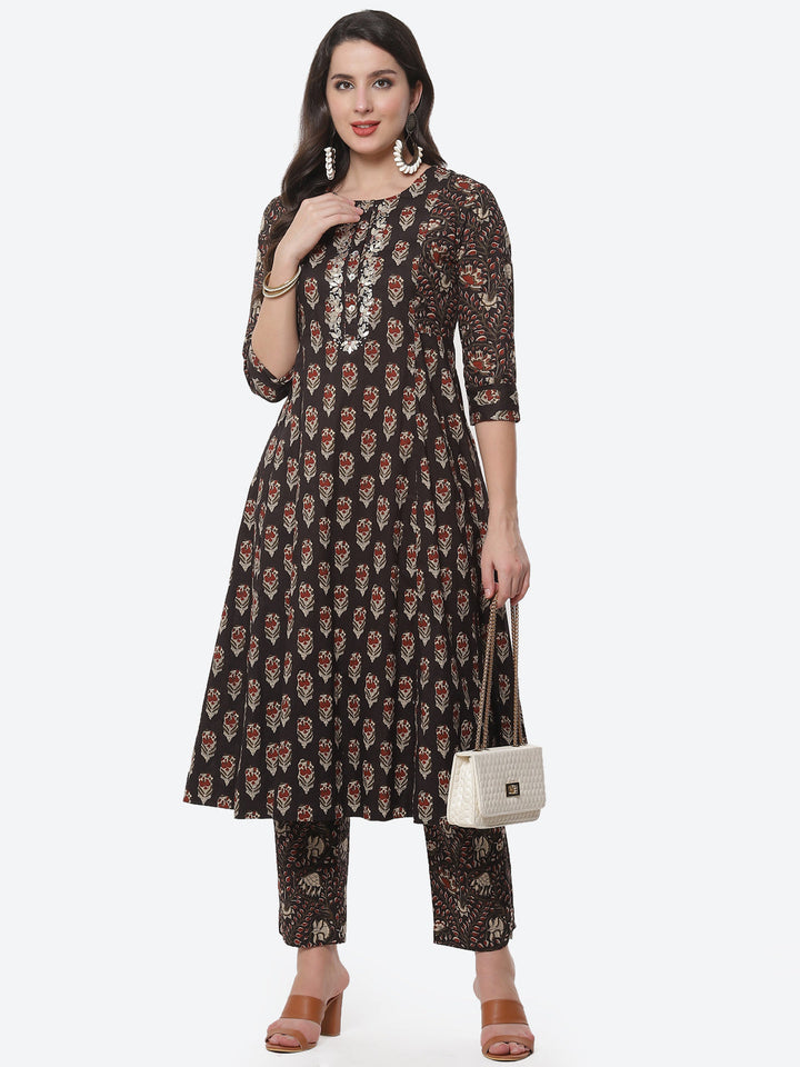 Printed Anarkali Gota Work Cotton Kurti With Pant