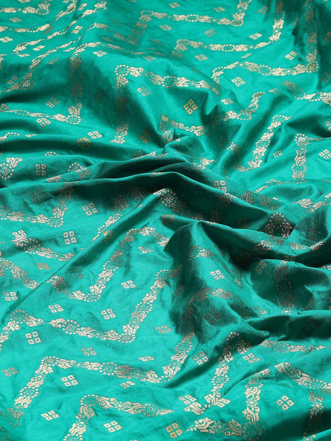 Zari Border Woven Handloom Saree