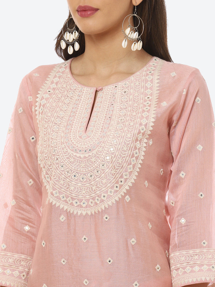 Resham Neck Booti Cotton Kurta With Pant &amp; Dupatta