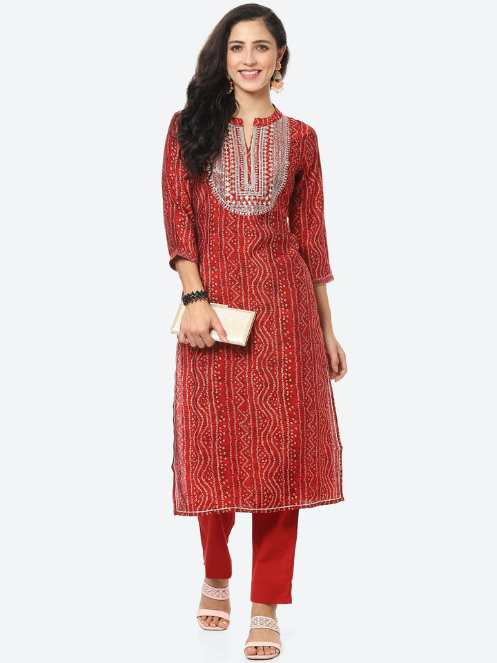 Zari Embroidered Bandhej Printed Muslin Kurti With Pant