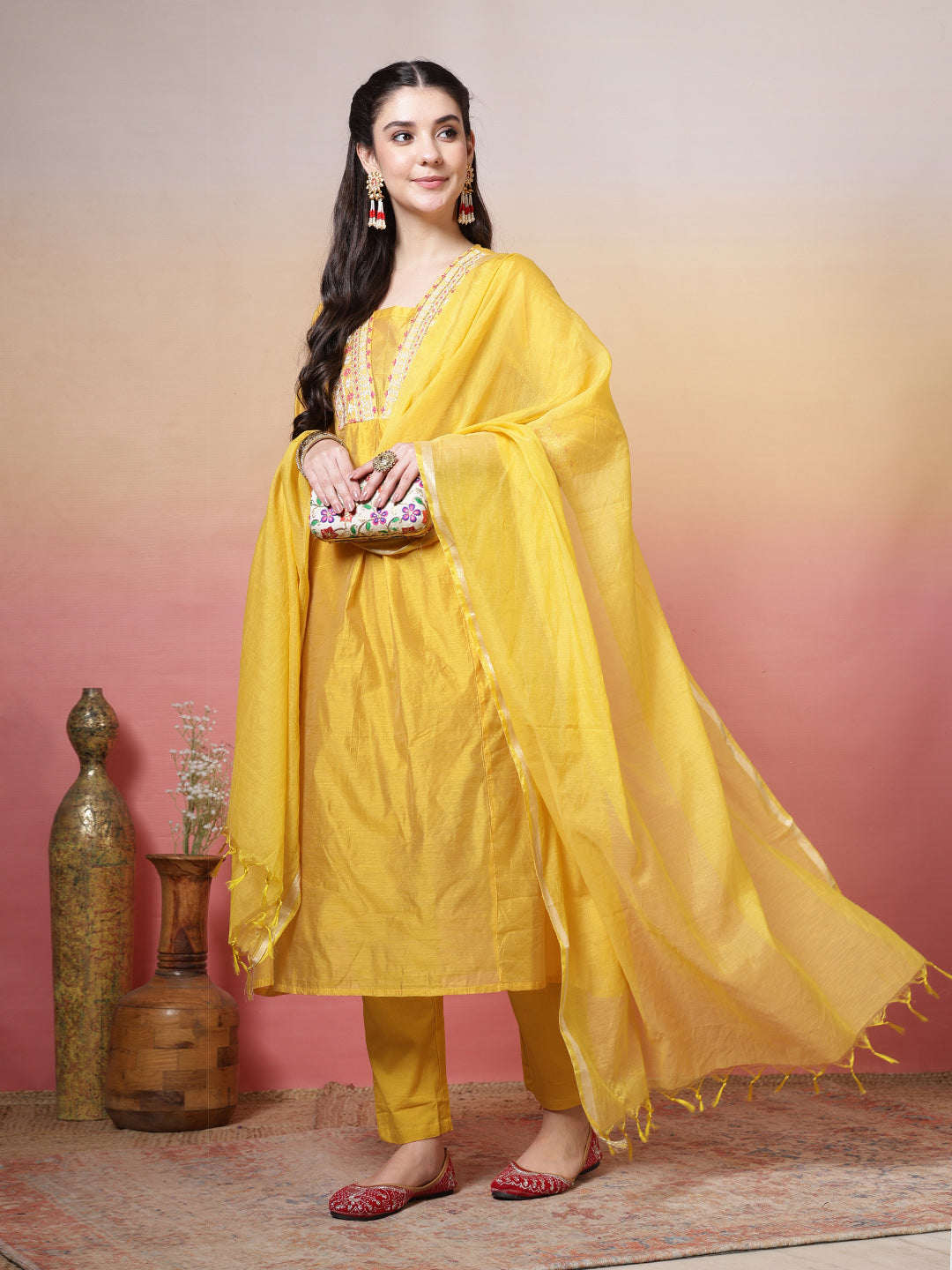 Embroidered Chanderi Kurta With Pant &amp; Dupatta