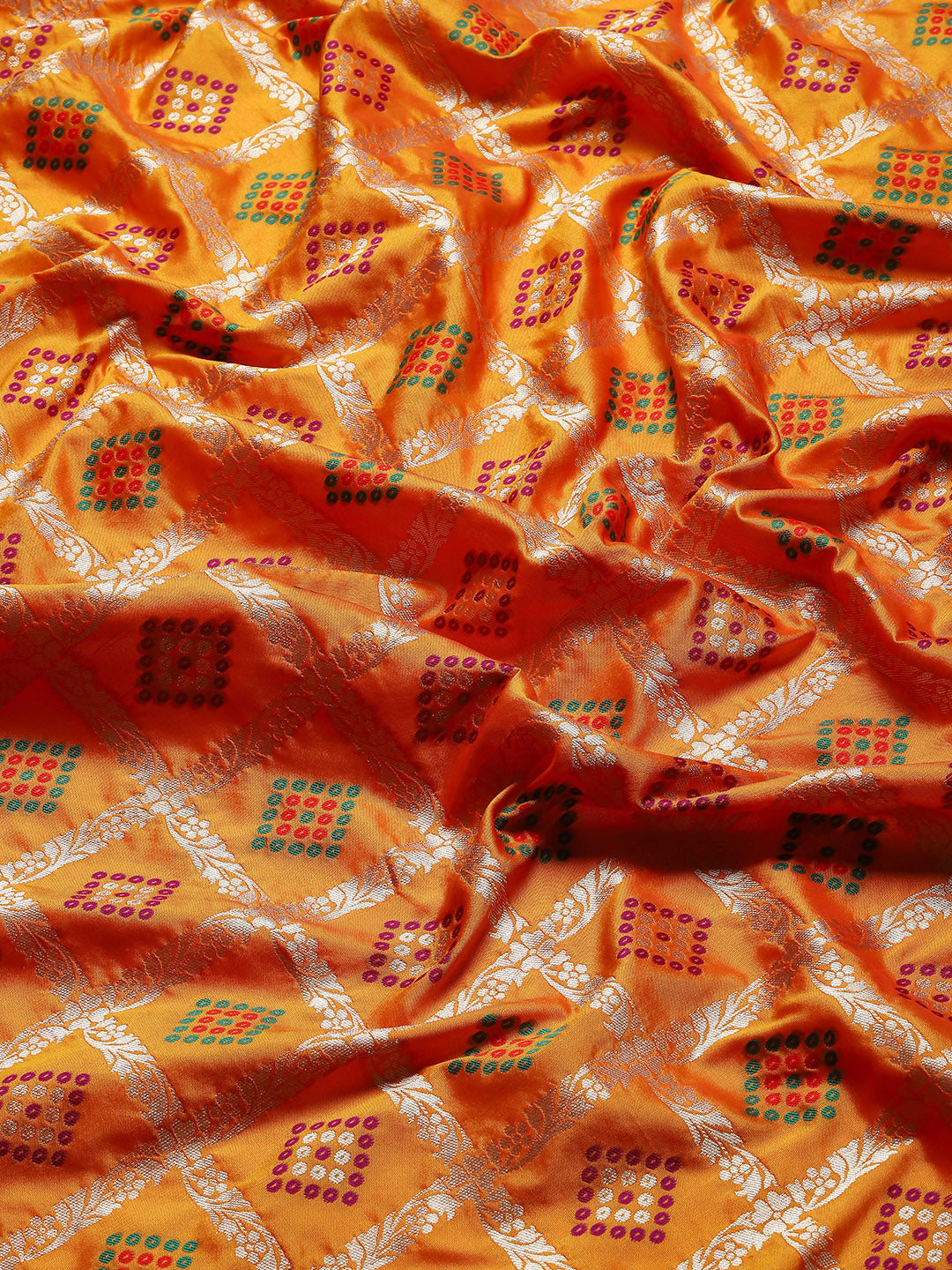 Zari Jaal Woven Art Silk Banarsi Saree