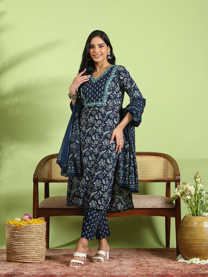 Printed Cotton Kurta With Pant &amp; Dupatta
