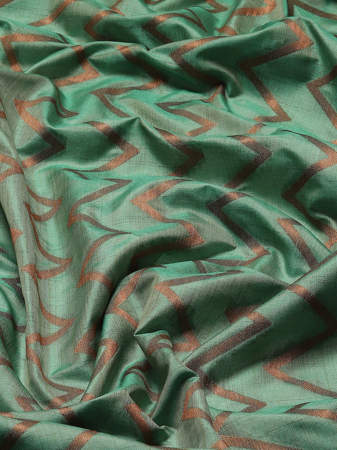 Zari Jaal Woven Handloom Saree
