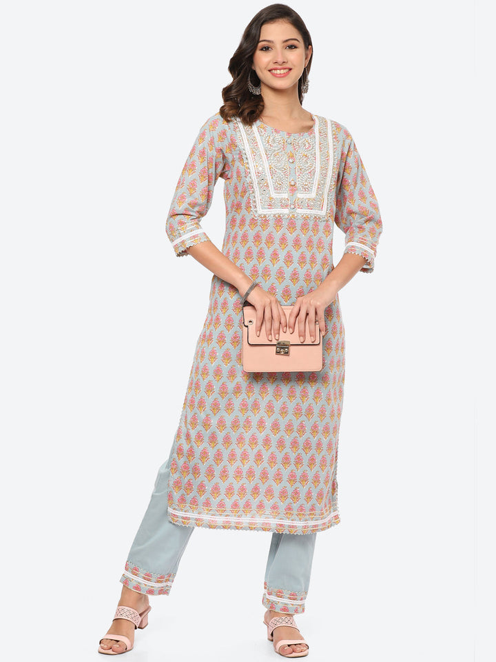 Zari Neck Embroidered Cotton Kurta With Palazzo
