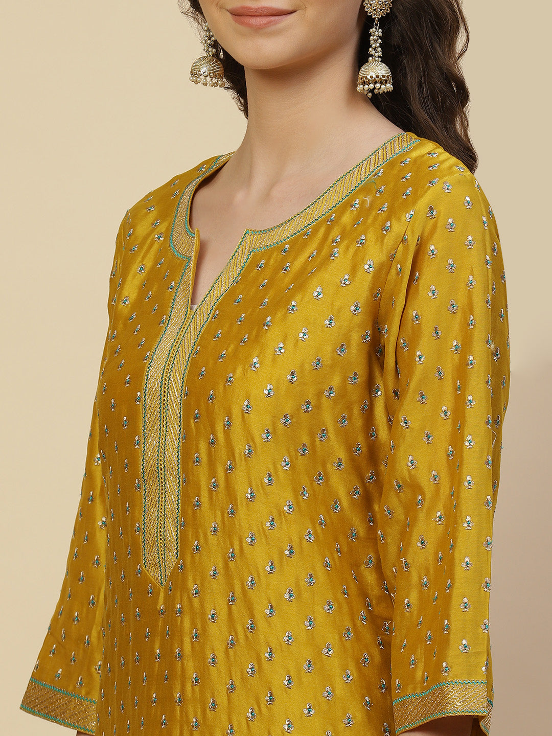 Resham Booti Cotton Kurta With Pants &amp; Dupatta
