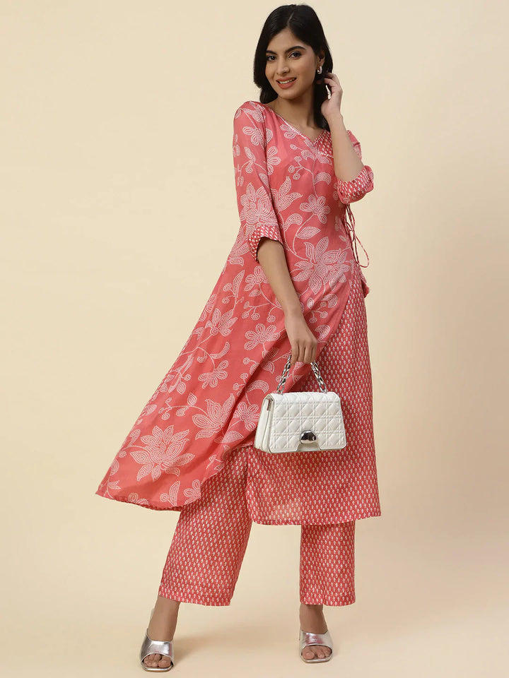 Floral Printed Muslin Kurta With Pants