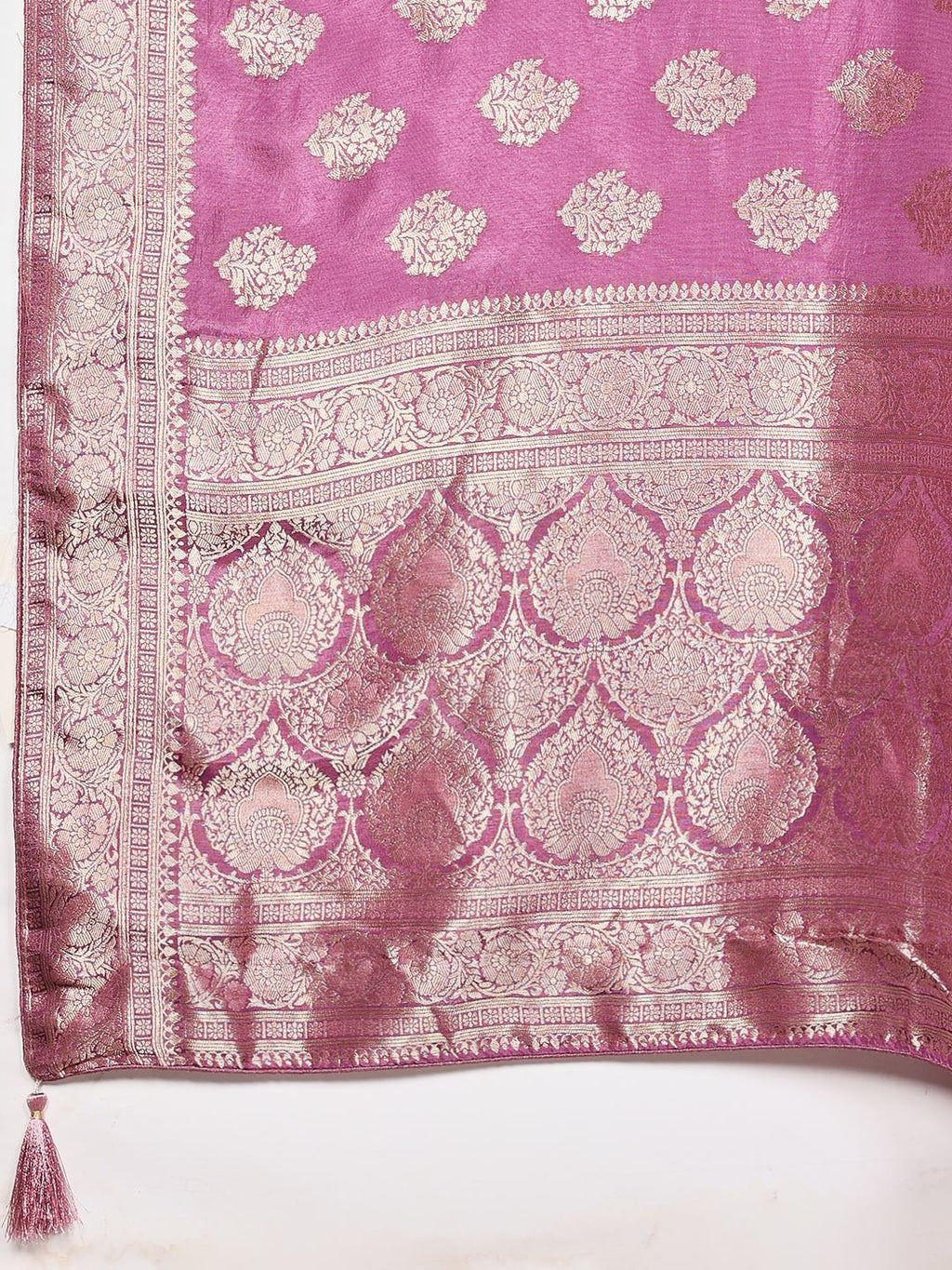 Woven Design Cotton Blend Saree