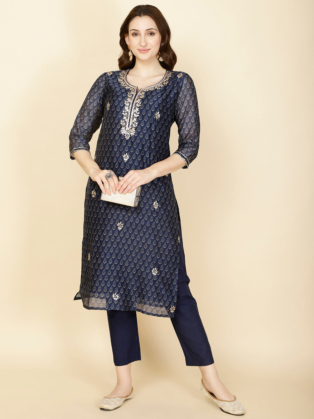 Floral Printed Chanderi Kurta With Pants