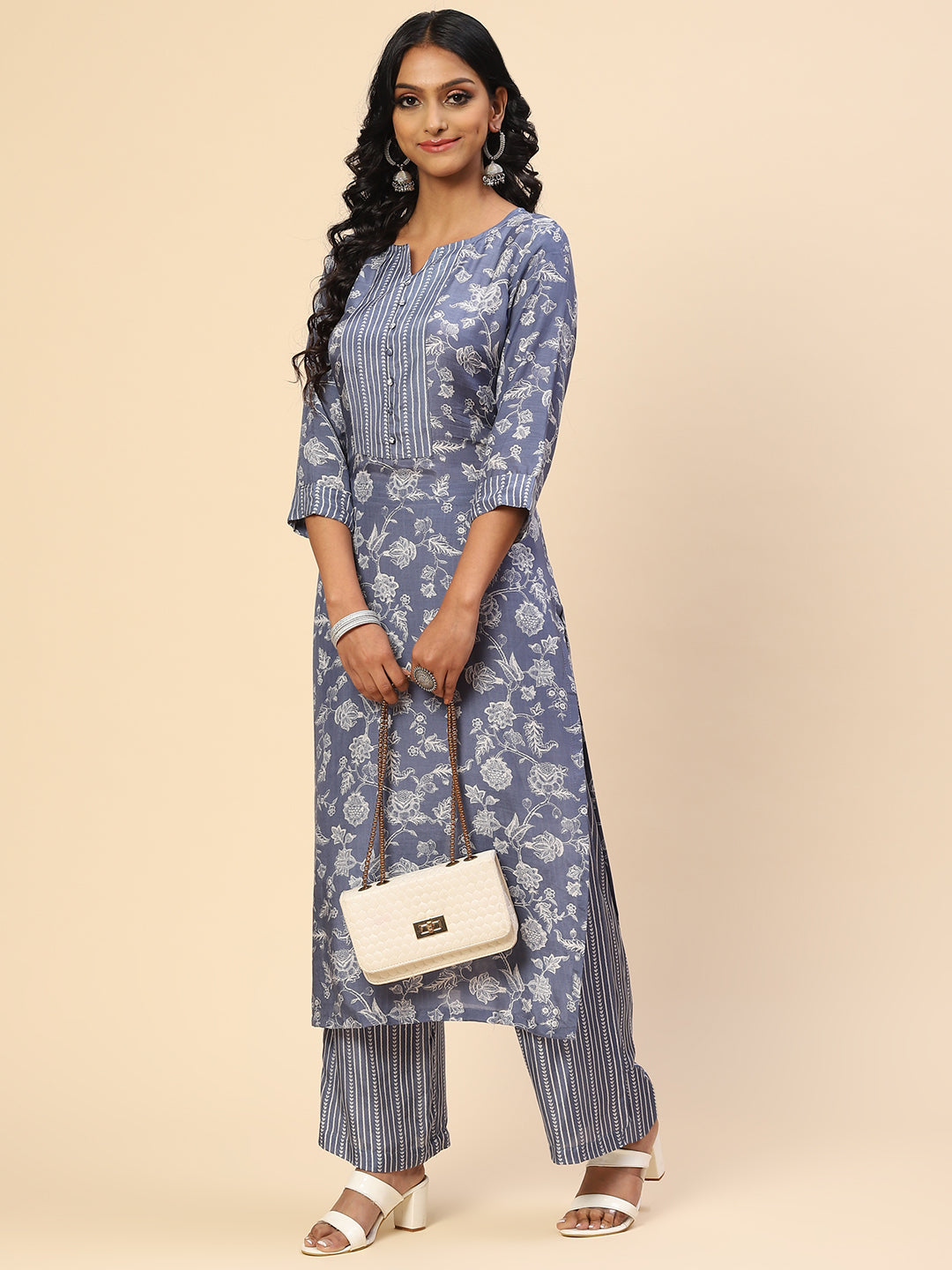 Floral Printed Muslin Kurta With Pants