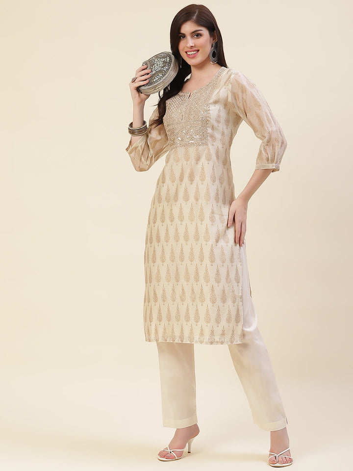 Neck Embroidered &amp; Printed Muslin Kurta With Pants