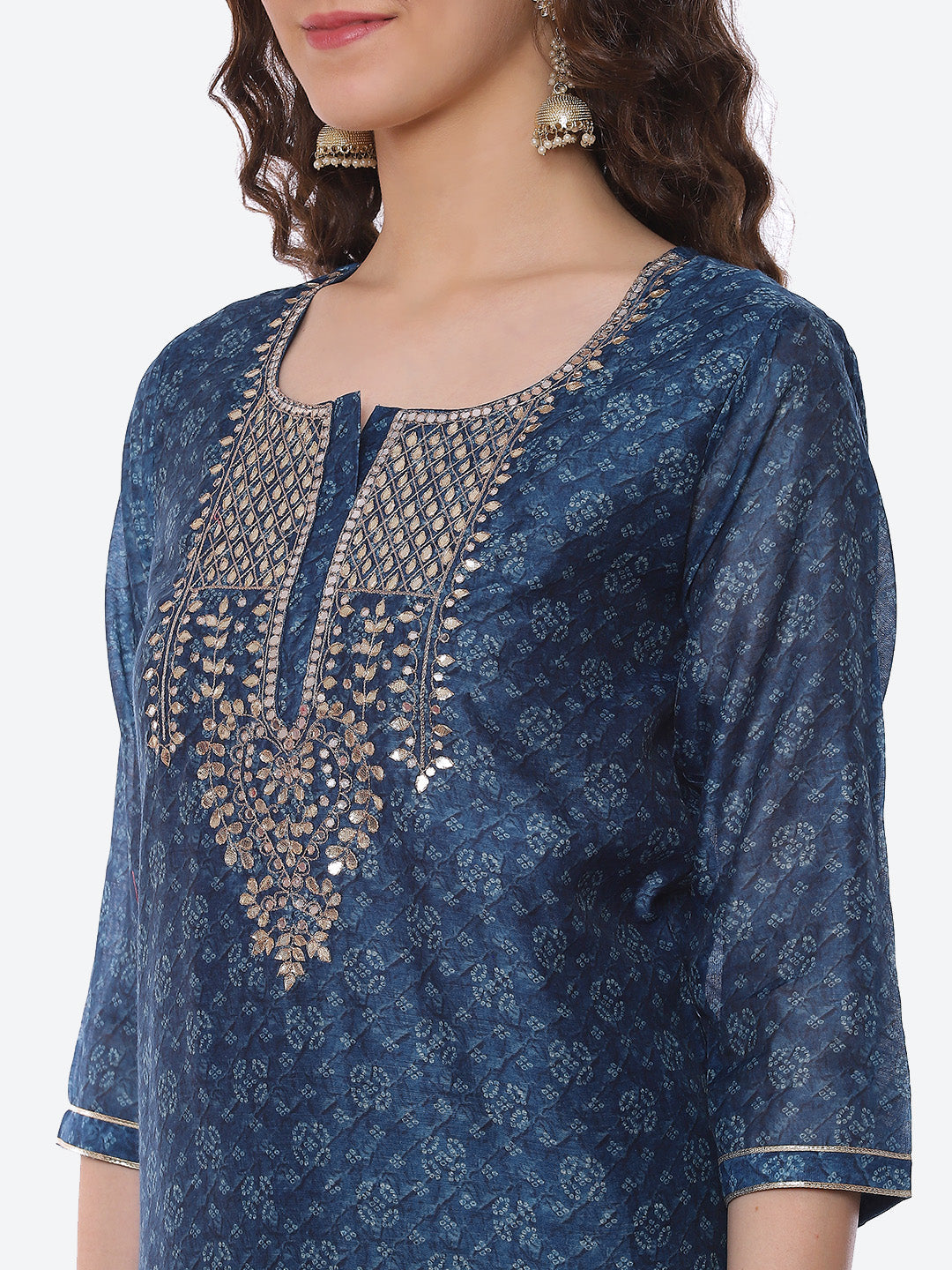 Gota Neck Booti Chanderi Kurta With Pant &amp; Dupatta