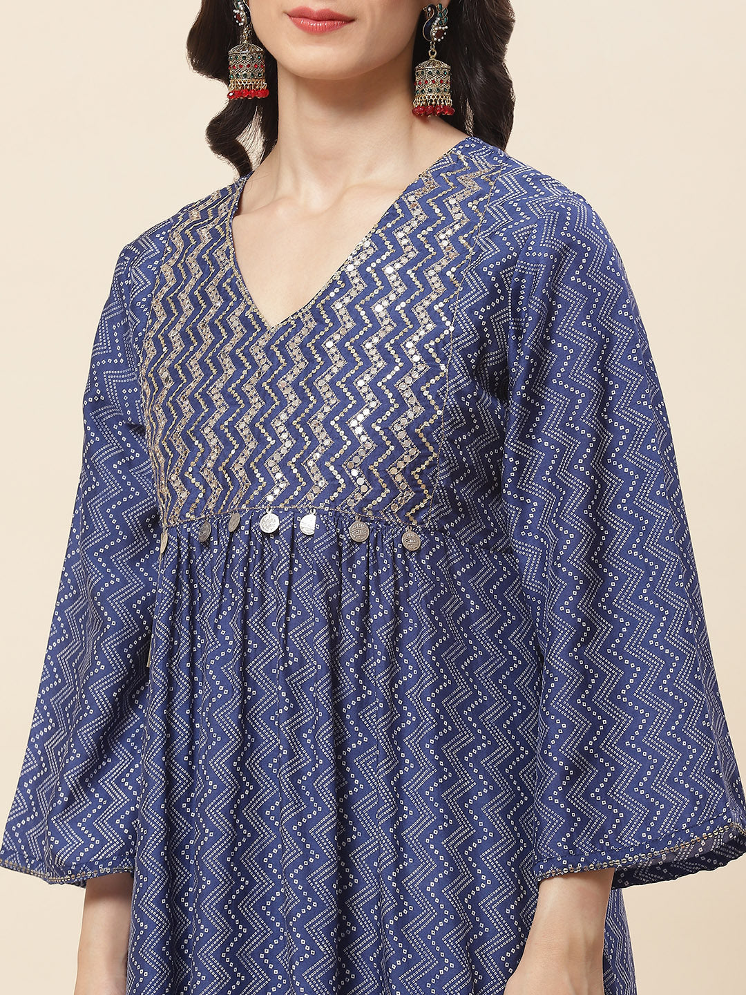 Printed &amp; Neck Embroidered Muslin Kurta With Pants