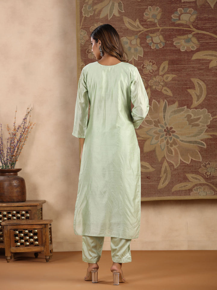 Neck Embroidered Chanderi Kurta With Pants &amp; Dupatta