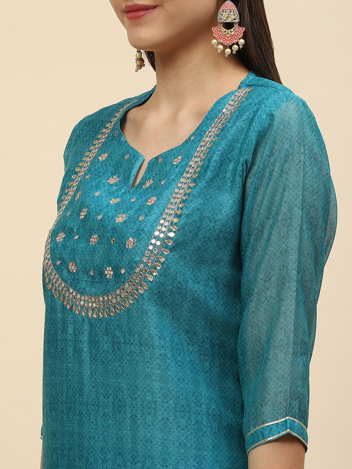 Gota Work &amp; Printed Chanderi Kurta With Pants