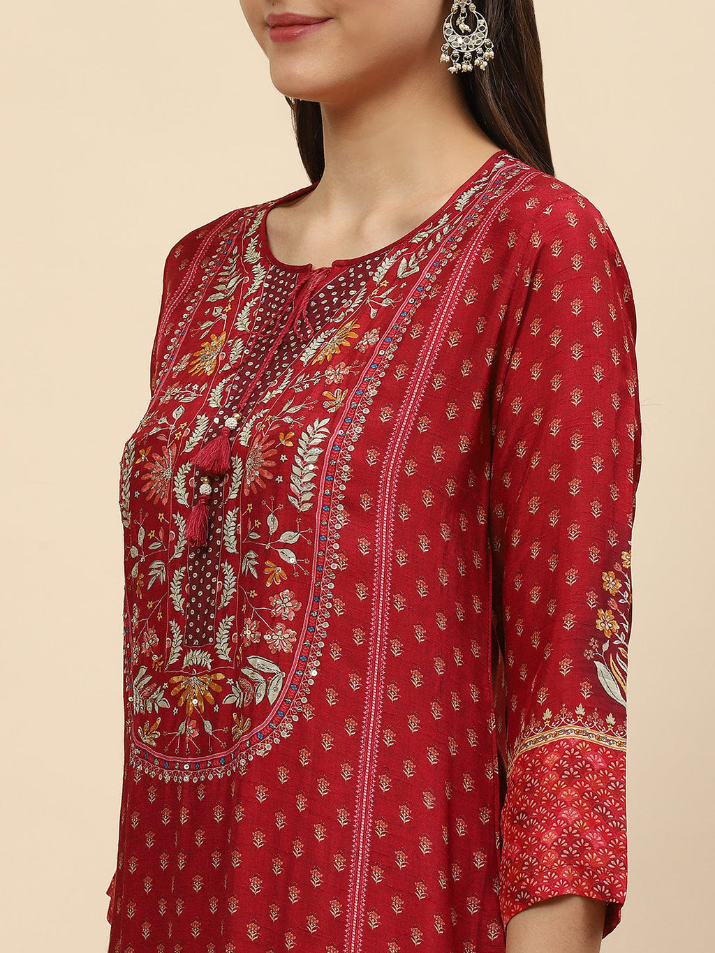 Neck Embroidered & Printed Handloom Kurta