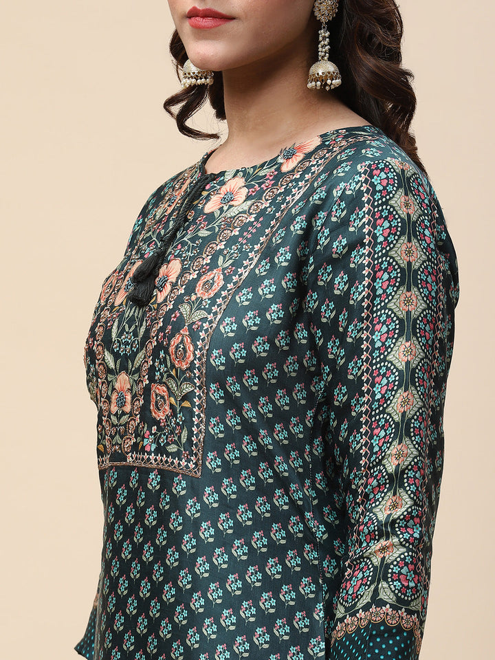 Zari Neck Embroidered &amp; Printed Satin Kurta