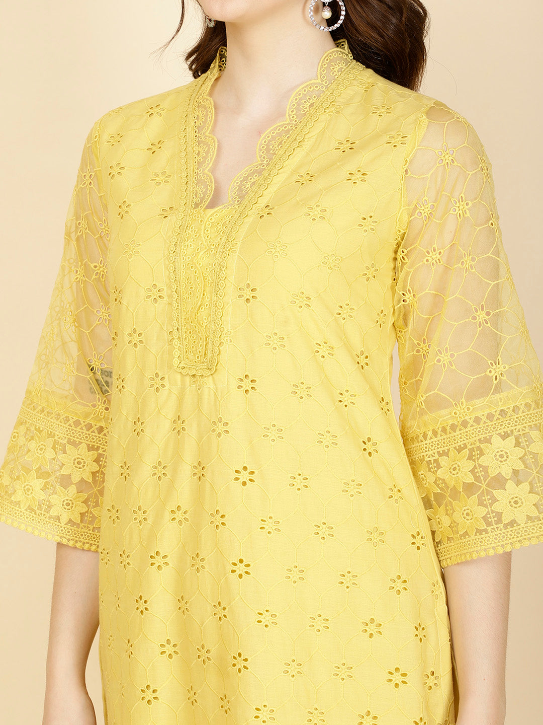 Thread Embroidery Cotton Kurta With Pants