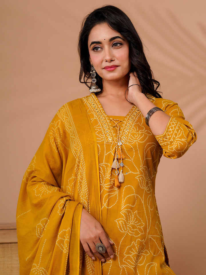 Yellow Cotton Blend Printed Straight Suit Set
