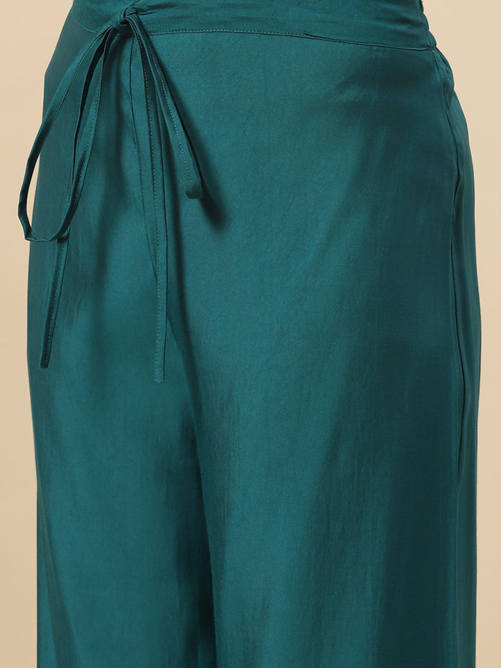 Embroidered Cotton Kurta With Pants