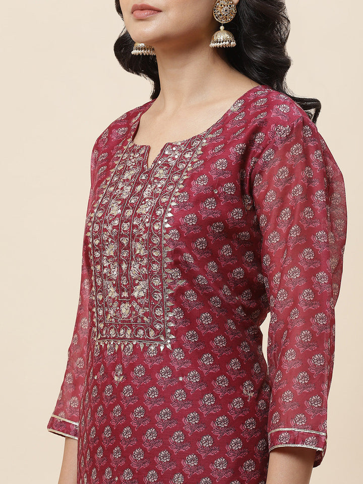 Floral Printed Chanderi Kurta With Pants &amp; Dupatta