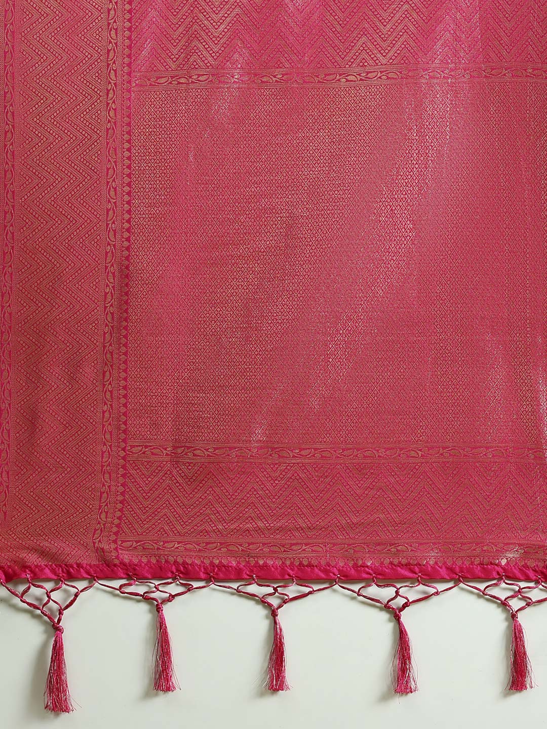 Plain Crepe Saree
