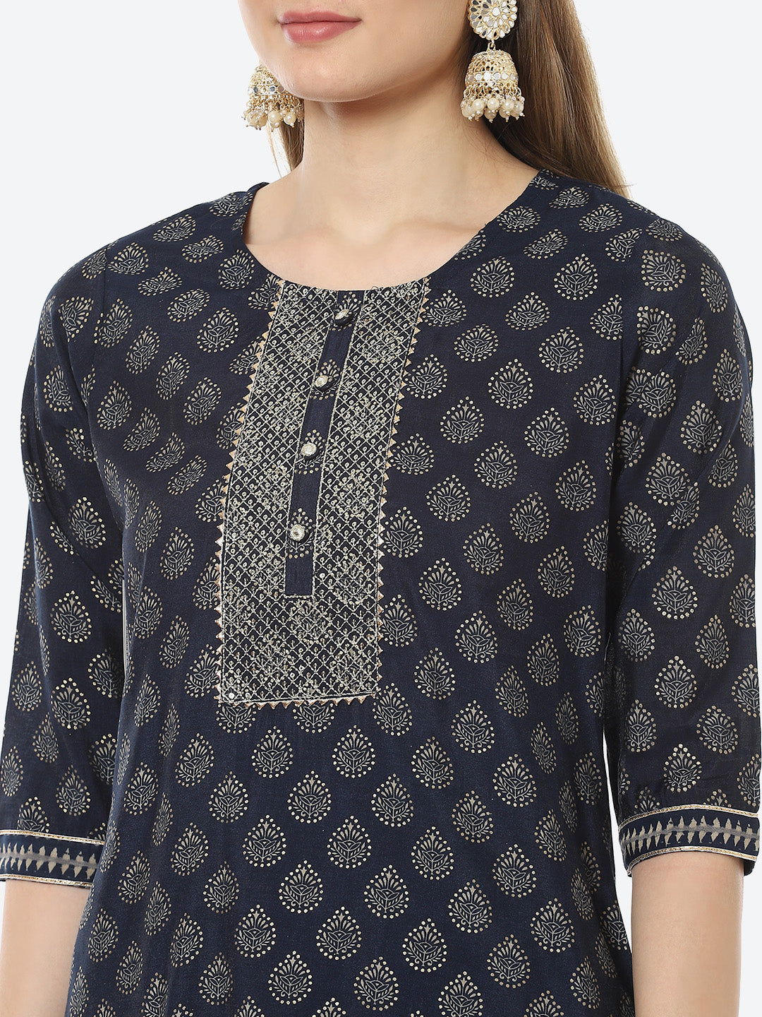 Zari Neck Embroidered Printed Cotton Kurta With Pant