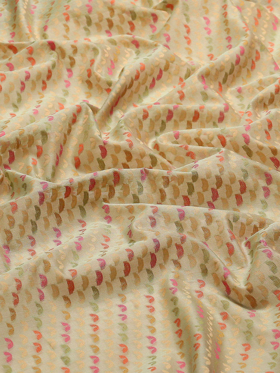 Resham Woven Design Cotton Blend Woven Saree