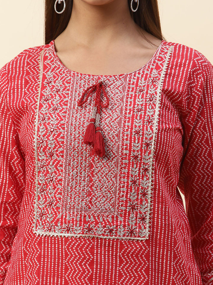 Printed &amp; Neck Embroidered Cotton Kurta