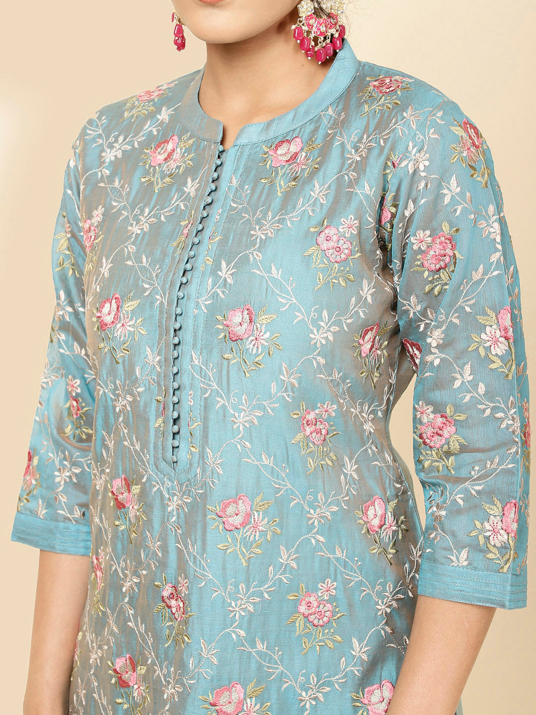 Embroidered Chanderi Kurta With Pants &amp; Dupatta