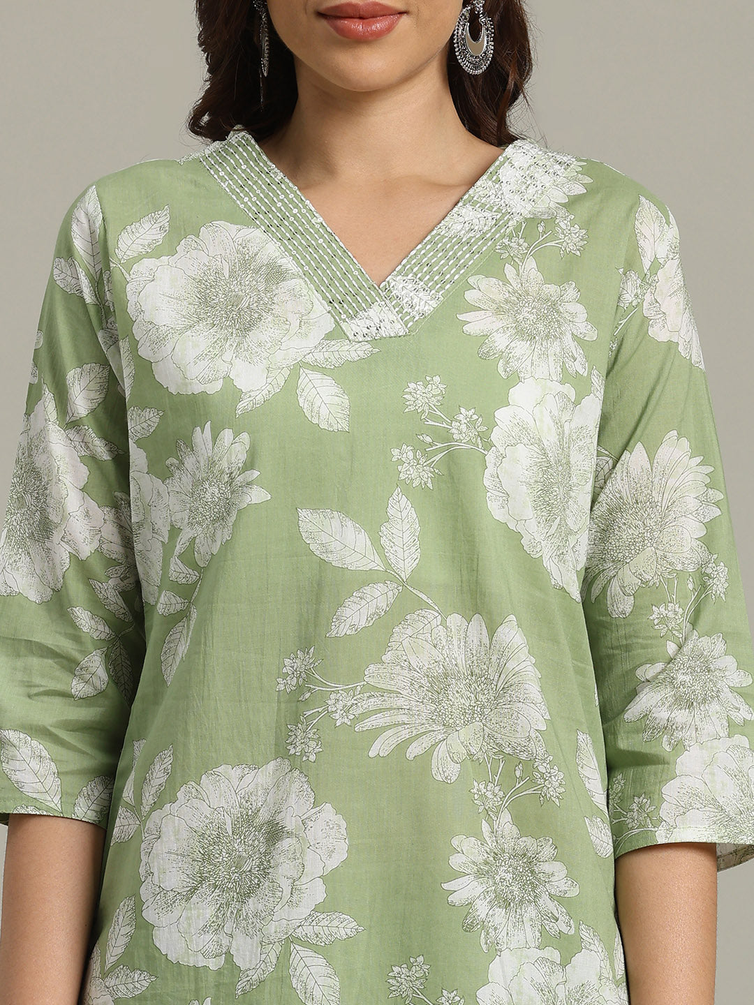 Floral Parinted Cotton Blend Kurta With Pants &amp; Dupatta
