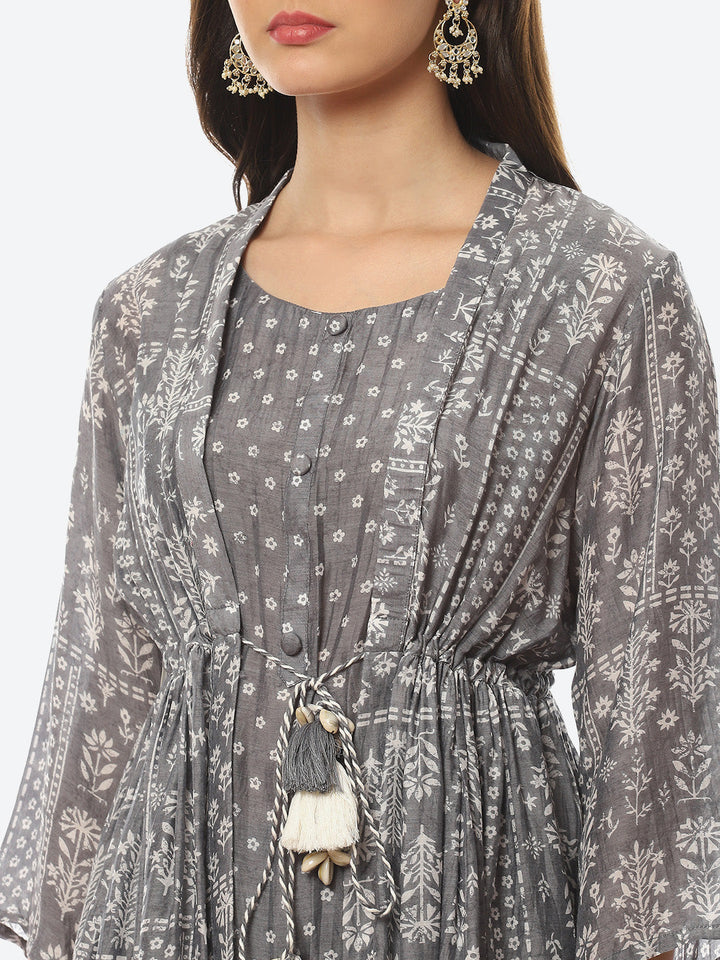Floral Printed Muslin Kurti With Pant &amp; Jacket