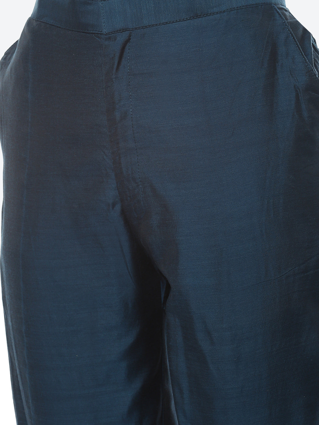 Resham Neck Ghera Chanderi kurta With Pant &amp; Dupatta