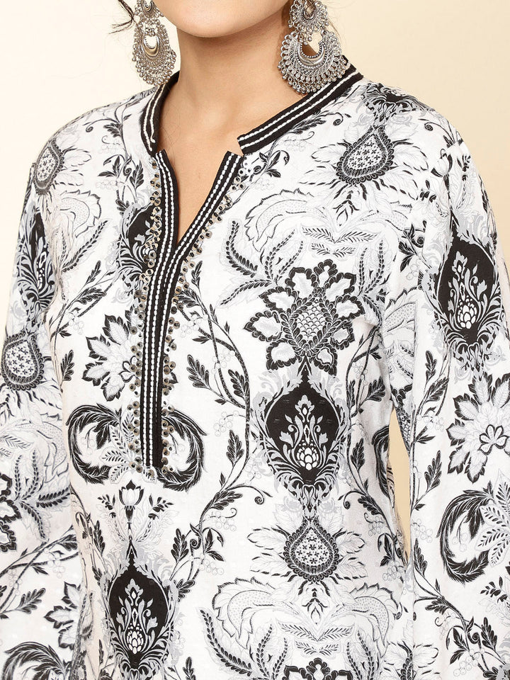 Floral Printed Cotton Kurta With Pants