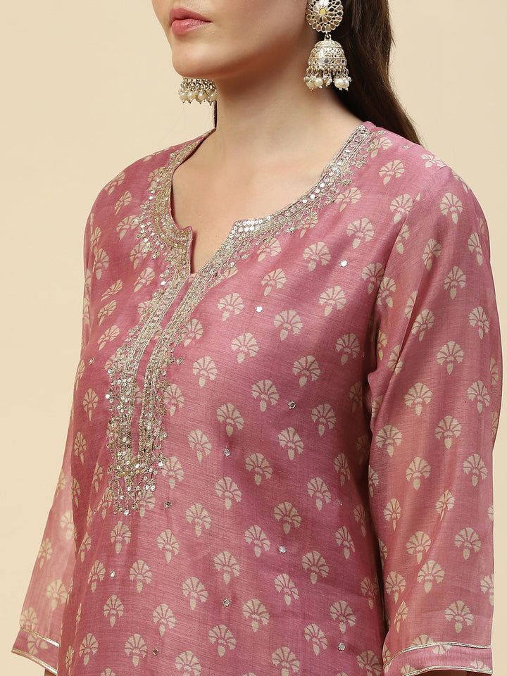 Neck Embroidered Chanderi Kurta With Pants