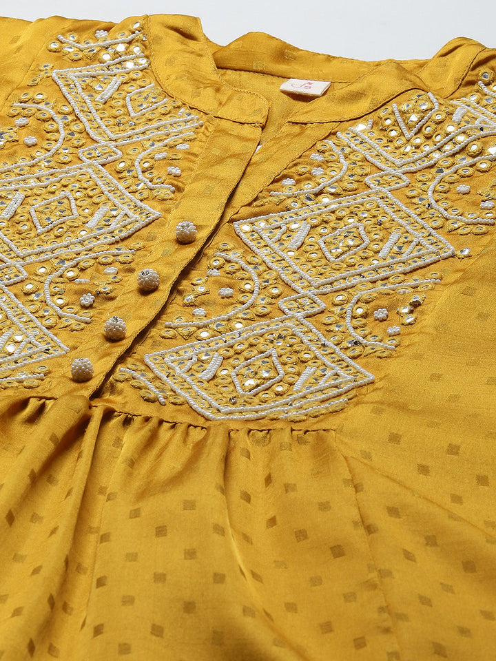 Neck Embroidered Cotton Kaftan Kurta