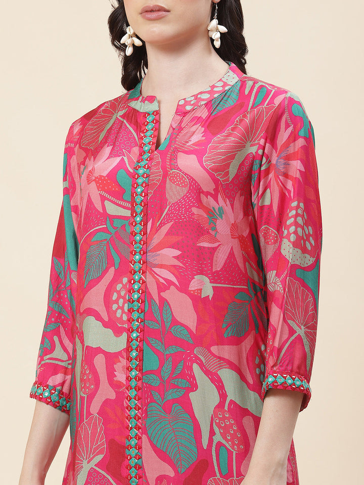 Floral Printed Muslin Kurta With Pants