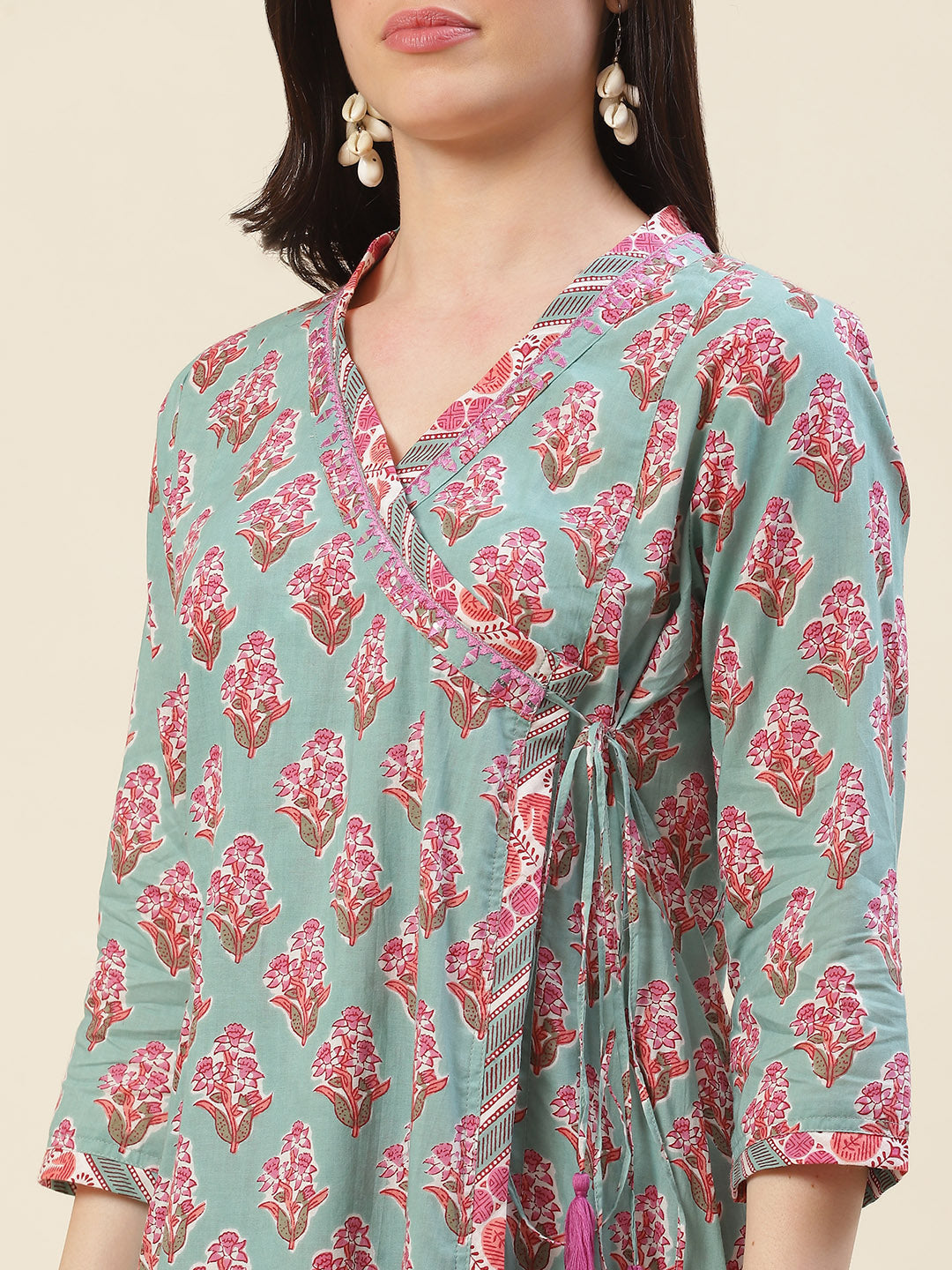 Floral Printed Cotton Kurta With Pants