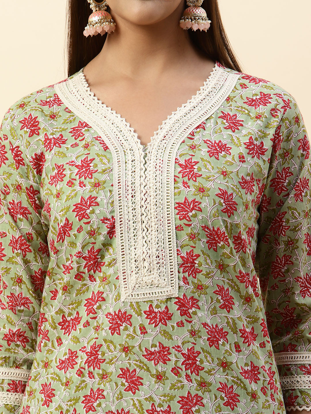 Floral Printed Cotton Kurta With Pants