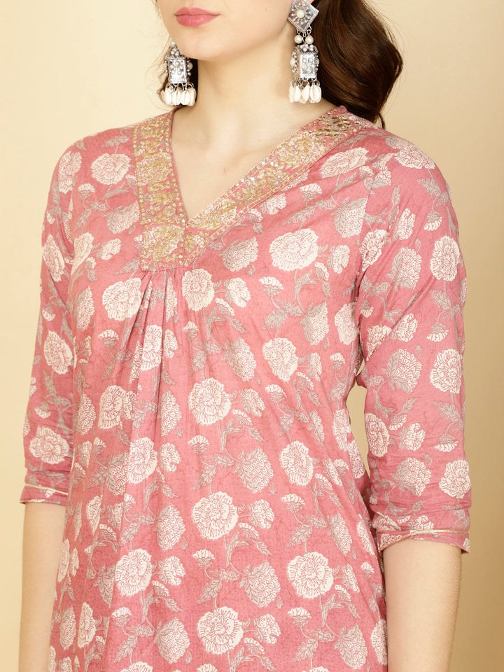 Floral Printed Cotton Kurta With Pants